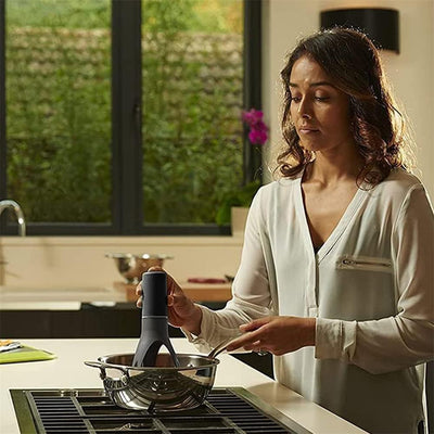StirMate™ – Der automatische Rührer für müheloses Kochen!